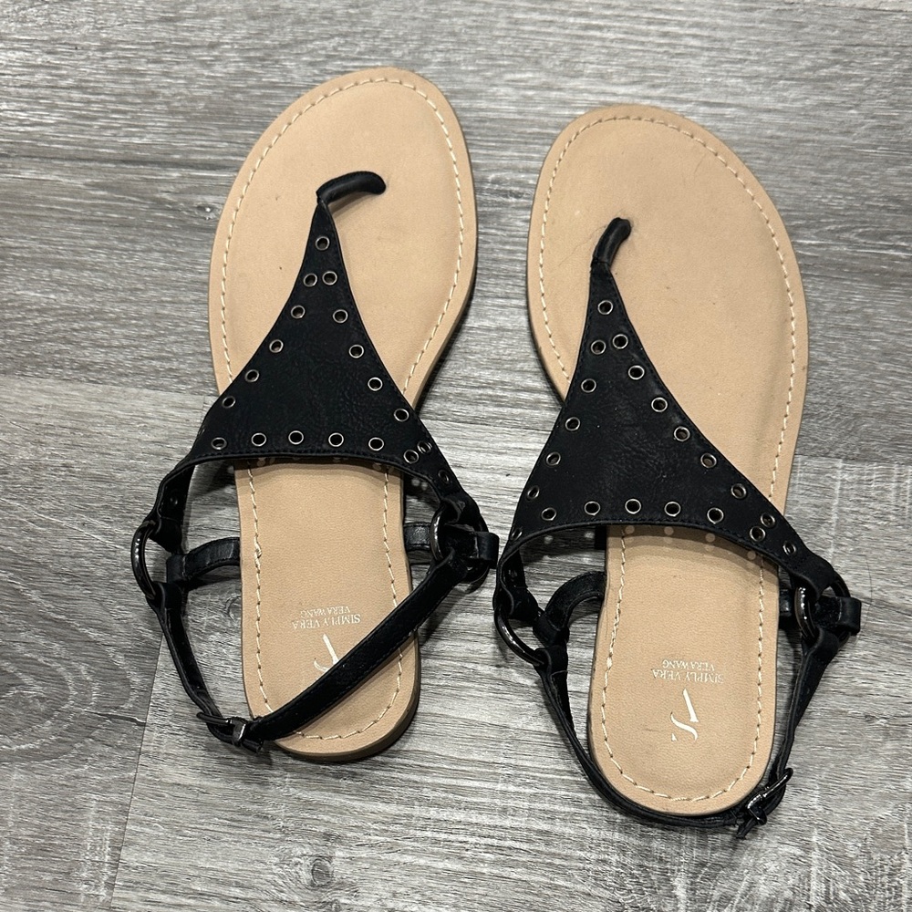 Simply Vera Vera Wang Black and Tan Sandals